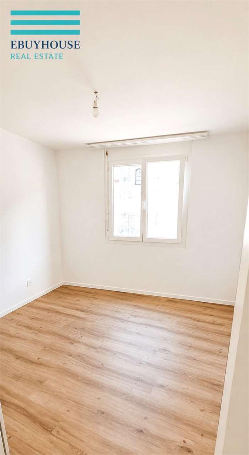 Appartamento elegante con ampia zona giorno e terrazza (13)
