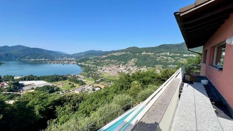 Lugano Muzzano Villa con vista lago mozzafiato piscina e bella terrazz (6)