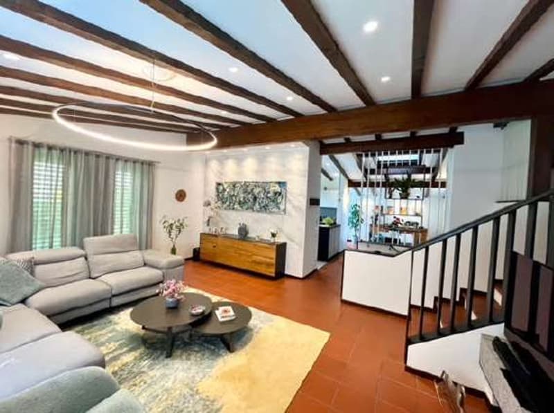Elegante villa con giardino privato nel cuore di Collina d'Oro (6)
