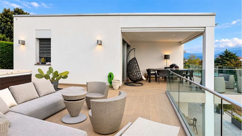 Attico panoramico a Muzzano - Eleganza, privacy e vista (12)