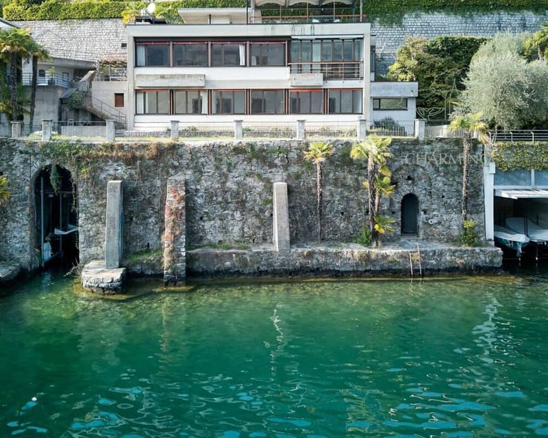 Villa Fronte Lago con Darsena Privata a Morcote (3)