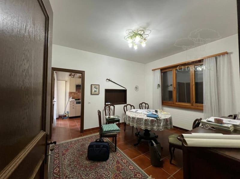 Villa indipendente con ampio parco privato a Ponte Capriasca (10)