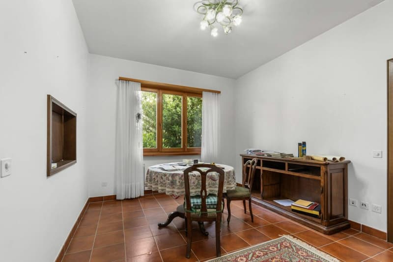 Villa indipendente con ampio Giardino privato (11)
