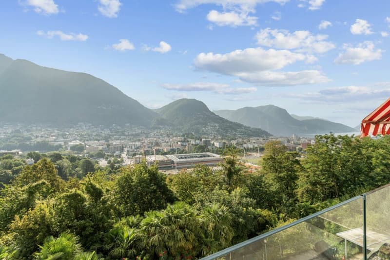 Attika über den Dächern von Lugano (8)