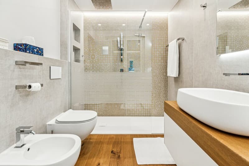 Exklusive 7.5-Zimmer-Wohnung in Castagnola mit See- und Bergsicht (9)