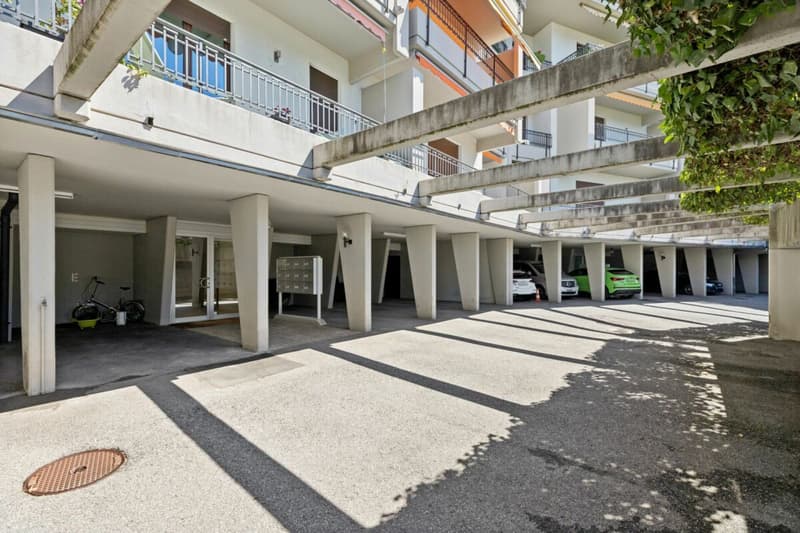 Exklusive 7.5-Zimmer-Wohnung in Castagnola mit See- und Bergsicht (16)