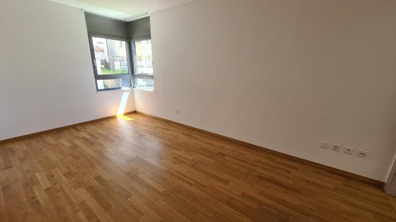 MENDRISIO: NEW 4.5-ROOM APARTMENT WITH PANORAMIC VIEW (9)