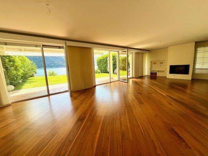Villa au bord du lac avec accostage de bateau, maison de vacances (7)