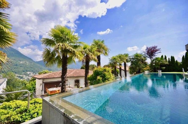 Exclusive Villa with Lake View for Rent in Comano (3)