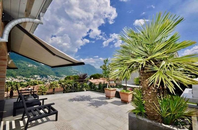 Exclusive Villa with Lake View for Rent in Comano (4)