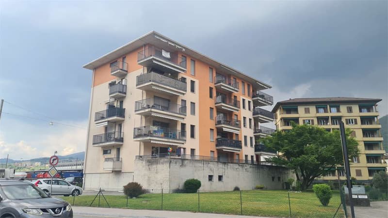 CHIASSO: GROßES PANORAMISCHES DACHGESCHOSS (4)