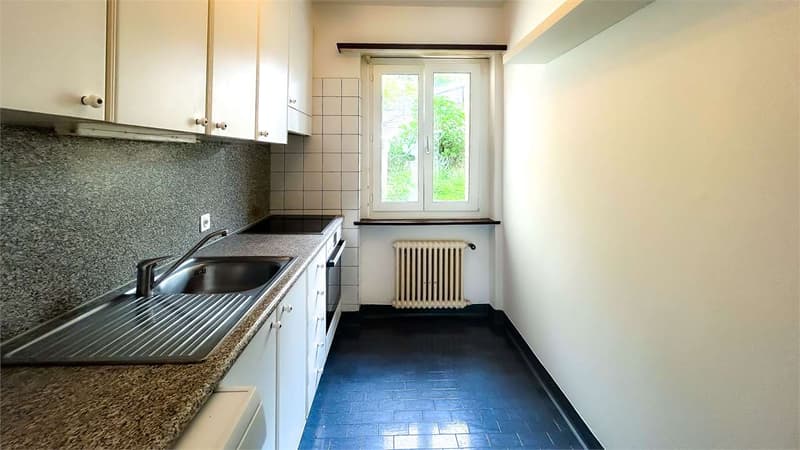 Appartement accueillant 3.5 pièces avec balcon et vue dégagée (4)