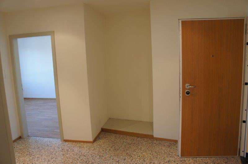 CHIASSO CENTRO: APPARTAMENTI RINNOVATI DA 2.5 A 4.5 LOC. (3)