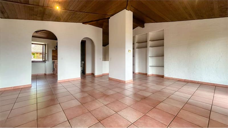 Faszinierendes Haus im Herzen von Neggio (10)