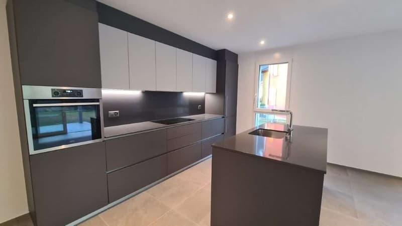 BELLINZONA - LUMINO: NEUES 3.5-ZIMMER-WOHNUNG MIT GROßER TERRASSE (7)