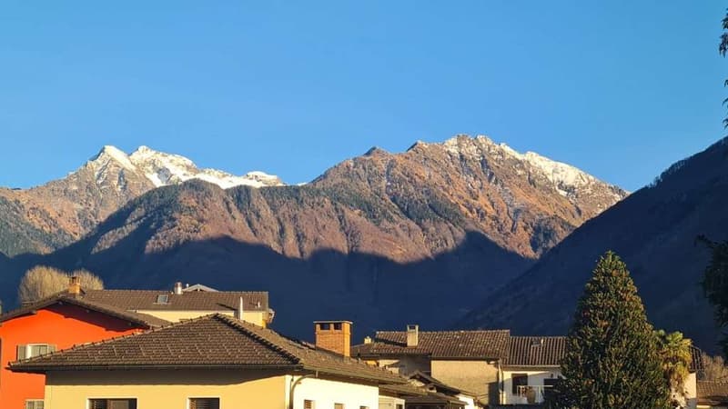 BELLINZONA - LUMINO: NEUES 3.5-ZIMMER-WOHNUNG MIT GROßER TERRASSE (2)