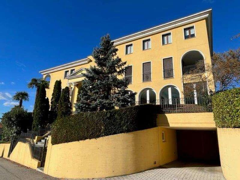 COLLINA D'ORO: ELEGANTE 3,5 LOC. IN VILLA CON PISCINA (3)