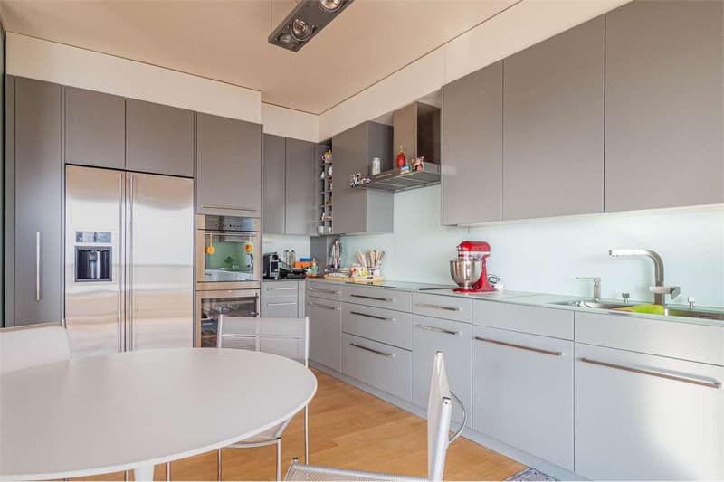 LUGANO - SPLENDID 4.5-ROOM APARTMENT WITH LAKE VIEW (6)