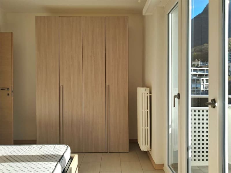 Paradise: renovated attic with open view (5)