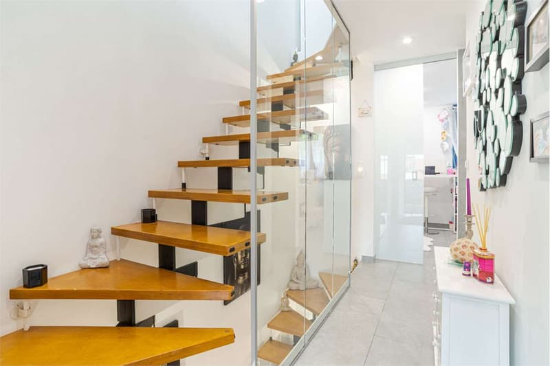 Paradiso: triplex con parziale vista lago e giardino privato (8)