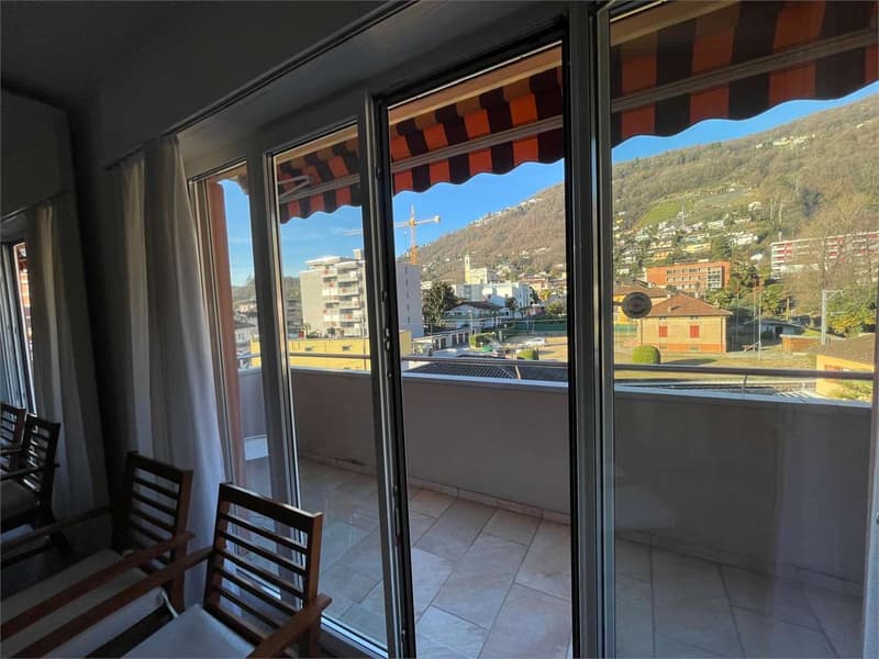 Agno: refurbished and furnished studio apartment (5)