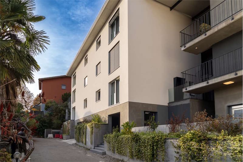 Vacallo: appartement 2.5 pièces exclusif de haute standing avec vue sur le vert (2)