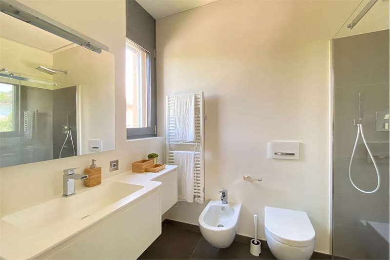 Comano: appartement moderne 3.5 pièces avec grande terrasse (9)