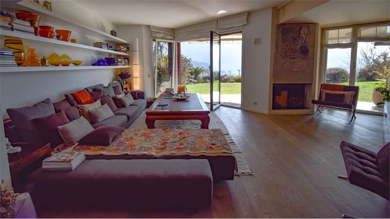 PRESTIGIOSO APPARTAMENTO CON GIARDINO E VISTA LAGO (7)