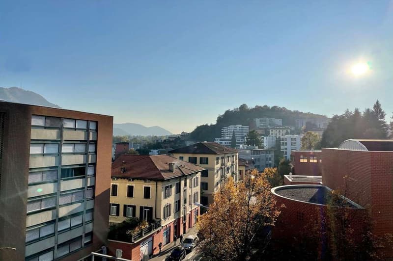 Prestigioso appartamento vicino la stazione di Lugano (8)