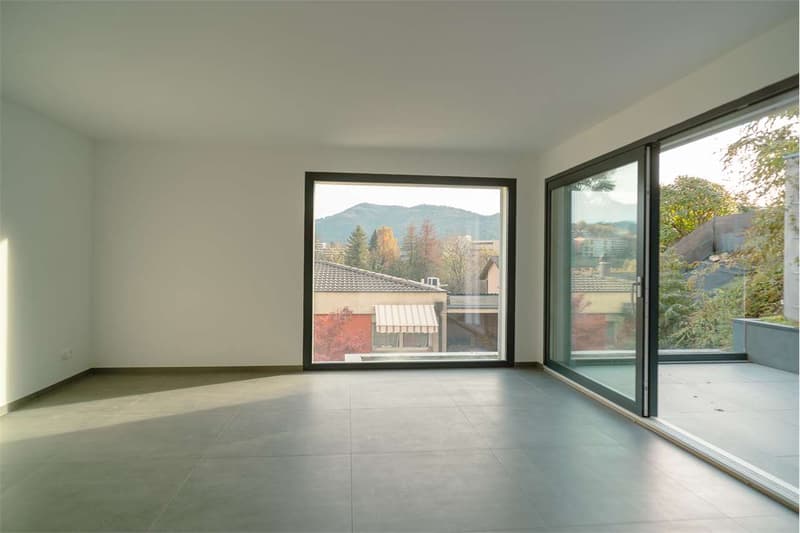 Vacallo: großes 2.5-Zimmer-Wohnung mit breiter Terrasse (7)