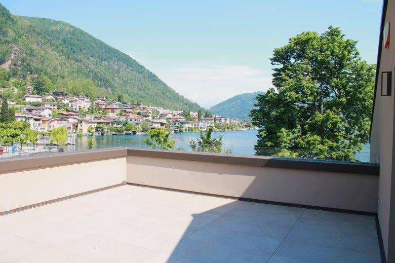 RIVA S. VITALE: PRÄCHTIGE VILLA AM SEE MIT SCHWIMMBAD (8)