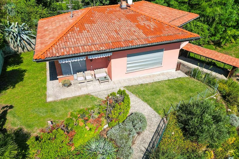 CASTEL S. PIETRO: VILLA WITH GREAT POTENTIAL FOR RENOVATION (12)