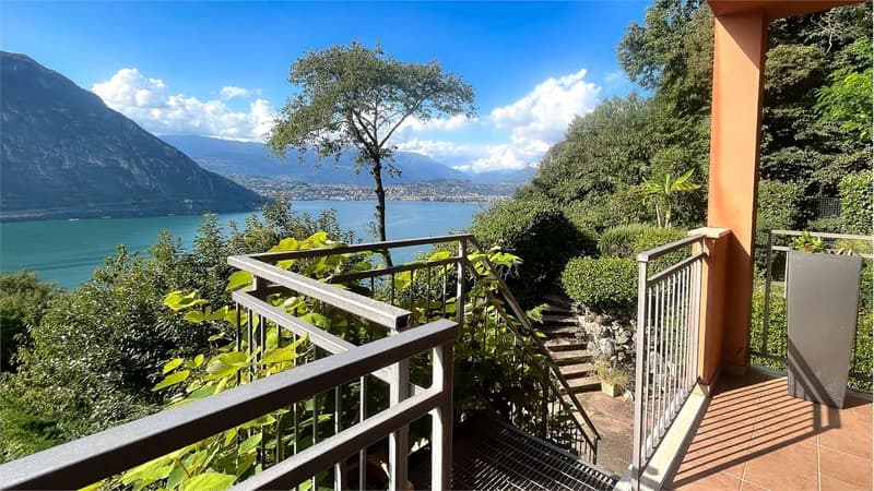 Prestigious Apartment with Breathtaking Lake View (3)