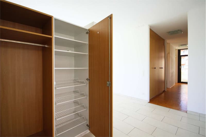Balerna: appartement lumineux 3,5 pièces avec vue ouverte (9)