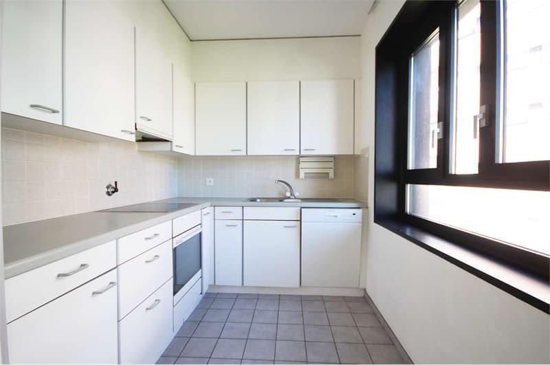 Balerna: appartement lumineux 3,5 pièces avec vue ouverte (8)
