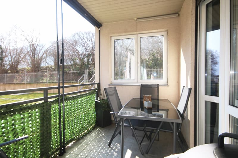 Moderno appartamento 4.5 locali con balcone vivibile a Rivera (2)