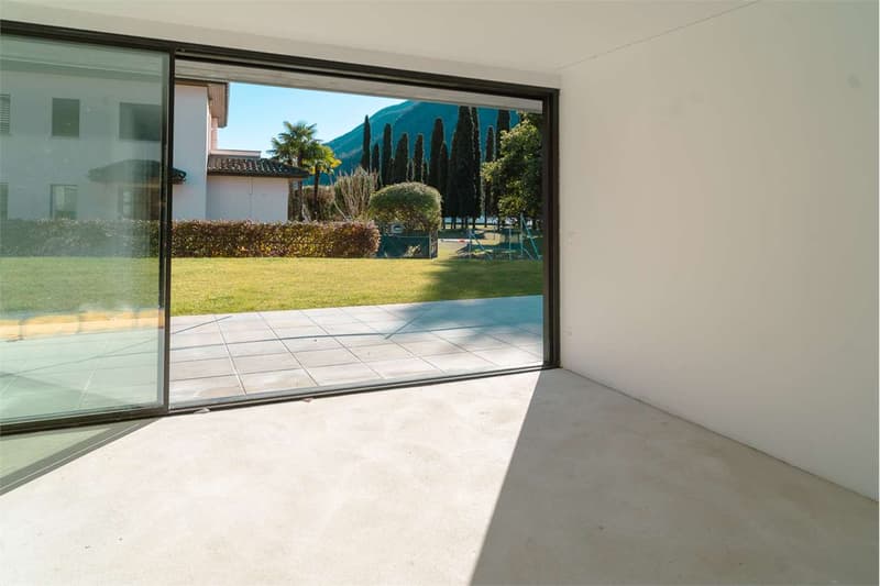 Maroggia splendide appartement 3.5 pièces avec jardin privé, à deux pas du lac (3)