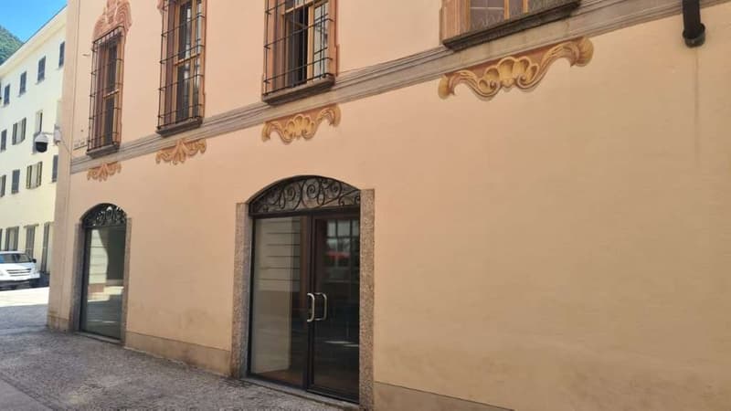 MENDRISIO: BRIGHT OFFICE IN CITY CENTER - Palazzo Pollini (2)