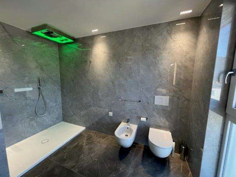 MENDRISIO: 4.5 Room Penthouse Apartment with Panoramic View and High-End Finishes (11)