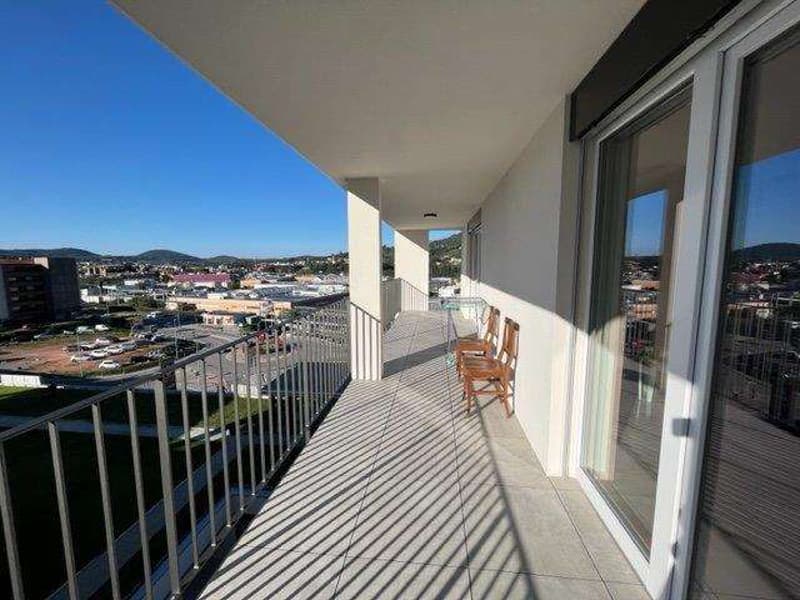 MENDRISIO: 4.5 Room Penthouse Apartment with Panoramic View and High-End Finishes (2)