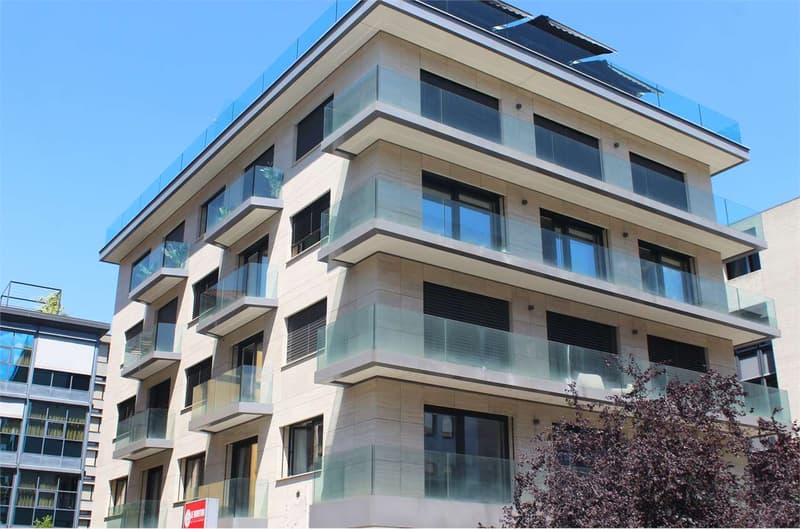 Lugano centre: bureau de 2,5 pièces avec grande terrasse (7)