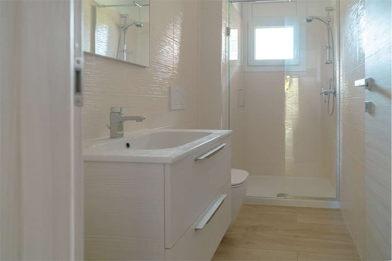 Elegantes 3,5-Zimmer-Apartment in Gentilino (10)