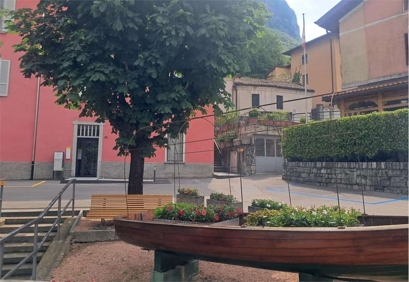 Mendrisio-Capolago: duplex moderne 2,5 pièces dans le noyau (11)