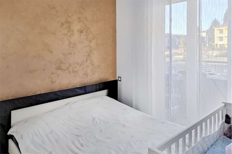 Massagno: 4.5-room apartment near the station (13)
