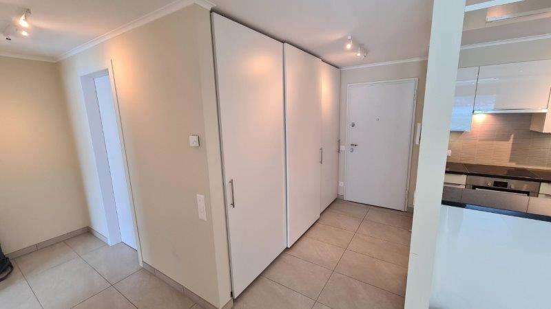MELANO: SPLENDIDO 2.5 LOC. VISTA LAGO CON TERRAZZA (5)