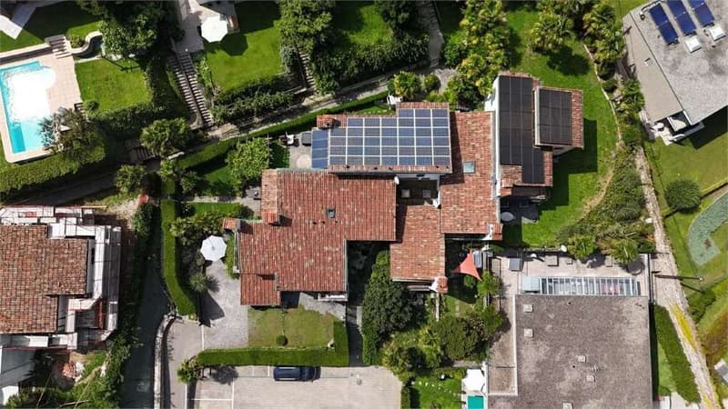 RIVA SAN VITALE: CHARMING 5.5-ROOM HOUSE WITH GARDEN (4)