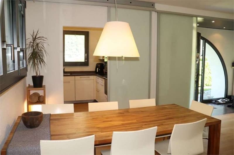 RIVA SAN VITALE: CHARMING 5.5-ROOM HOUSE WITH GARDEN (6)