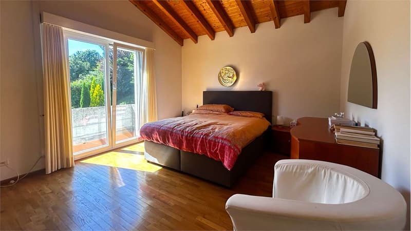 Villa exclusive avec jardin et vue dégagée (8)
