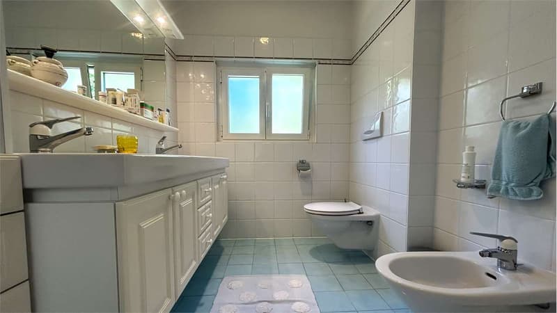 Villa exclusive avec jardin et vue dégagée (10)