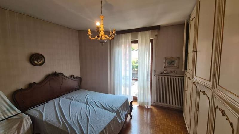 CAMPIONE D'ITALIA: HELLES 4.5 ZIMMERWOHNUNG IM ZENTRUM (8)